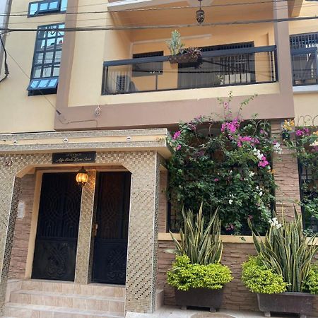 Residence Adja Binta Kane Sour Dakar Exteriör bild