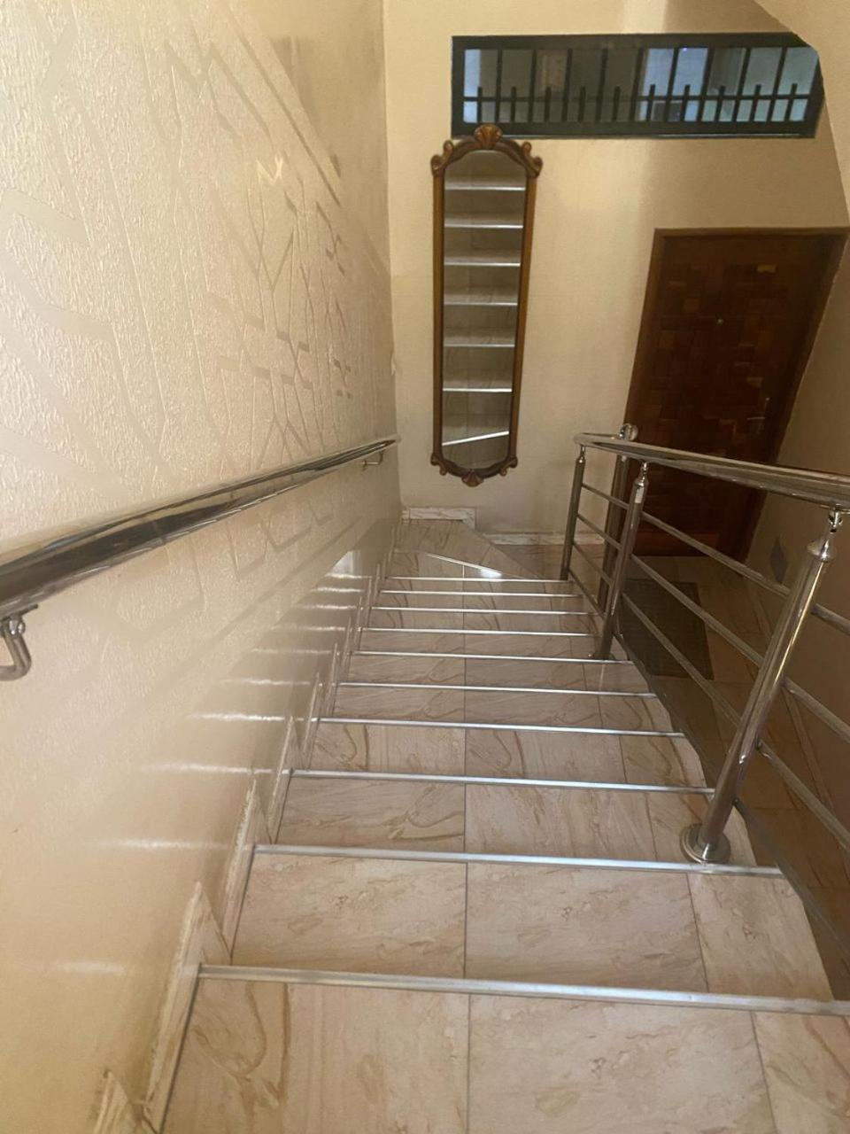 Residence Adja Binta Kane Sour Dakar Exteriör bild