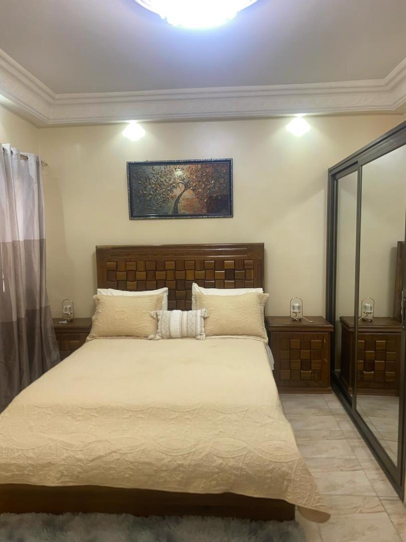 Residence Adja Binta Kane Sour Dakar Exteriör bild