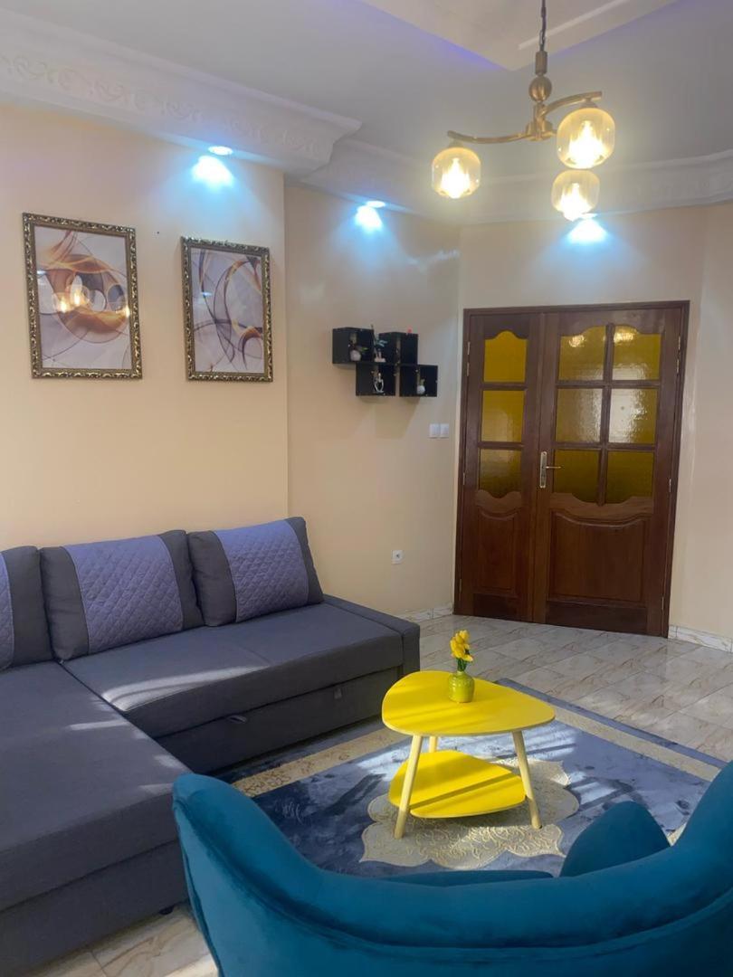 Residence Adja Binta Kane Sour Dakar Exteriör bild