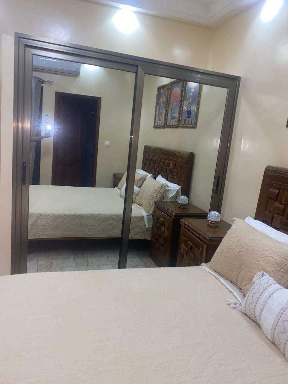 Residence Adja Binta Kane Sour Dakar Exteriör bild